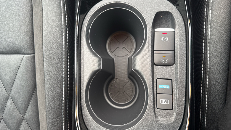 Nissan Juke 1.6 Hybrid Tekna+ 5dr Auto Hybrid Hatchback